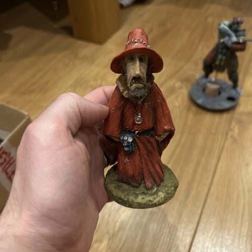 Clarecraft discworld rincewind - clarecraft,