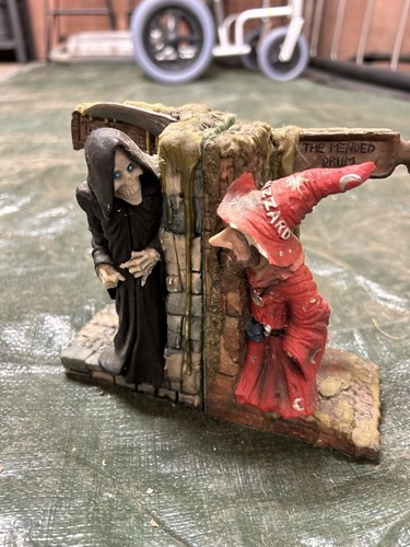 Terry pratchett discworld book - terry,