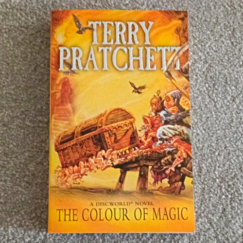 Terry pratchett discworld - pratchett,
