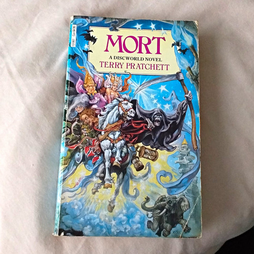 Terry pratchett mort discworld - terry,